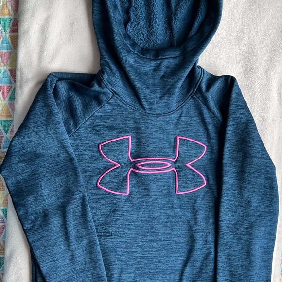 Under Armour Tops - Under Armour women’s hoodie Size XS great EUC